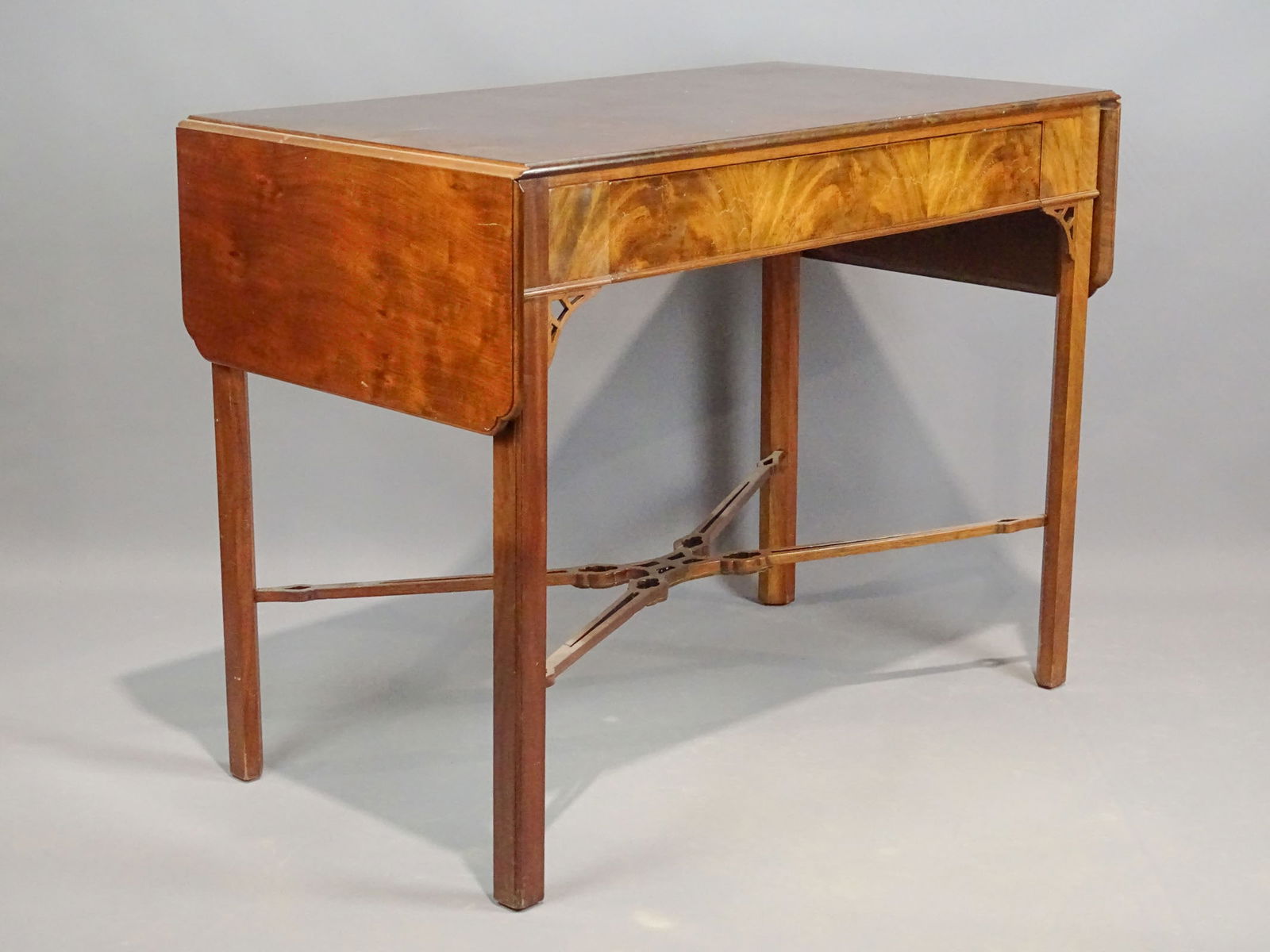 Chippendale Style Sofa Table (1 of 7)