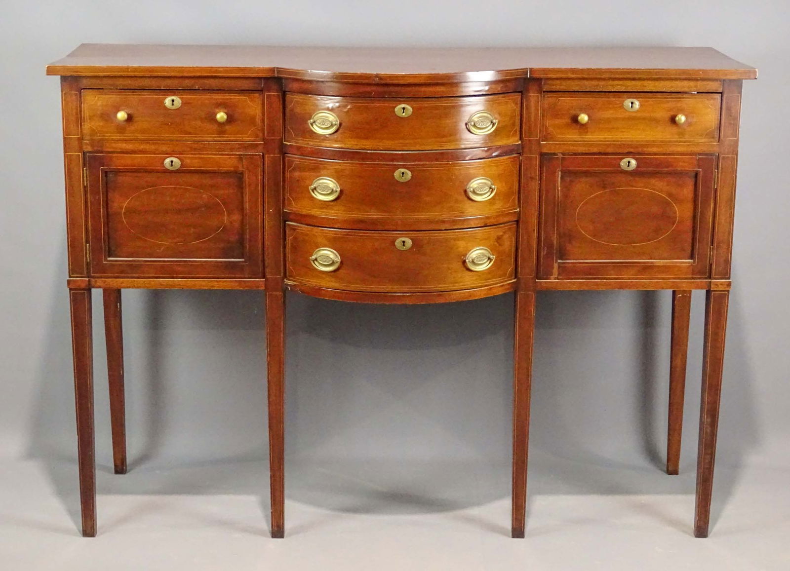 19th c. Hepplewhite Sideboard (1 of 7)