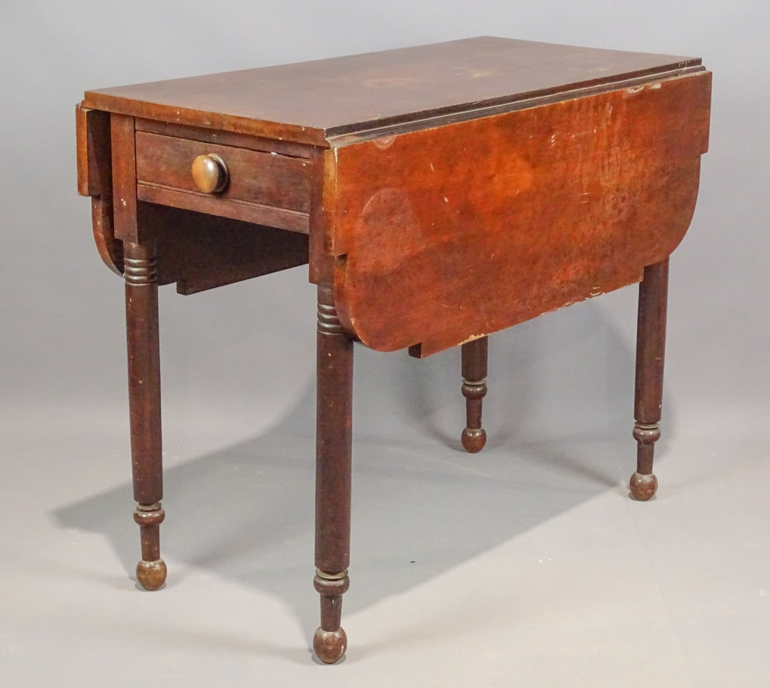 19th c. Dropleaf Table (1 of 5)