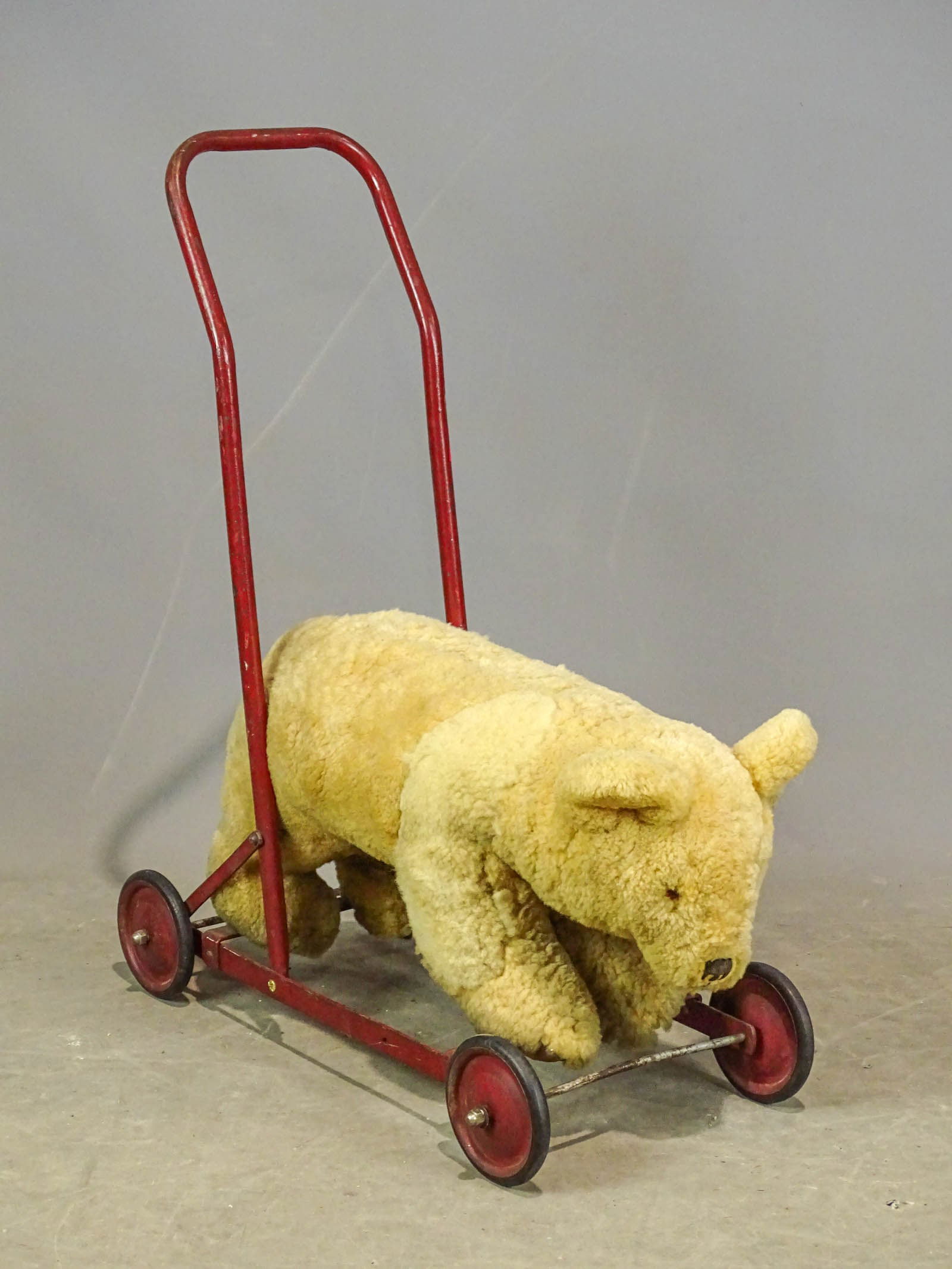 Teddy Bear Pull Toy (1 of 5)