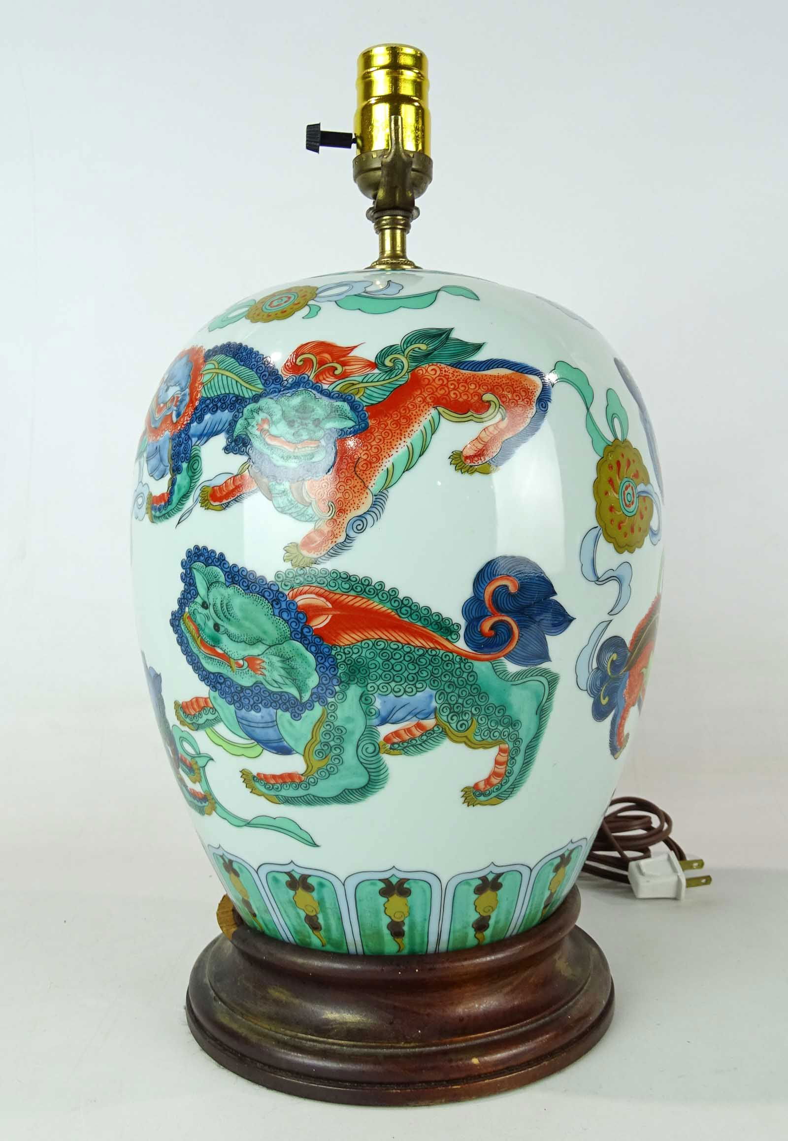 Chinese Ceramic Vase Lamp (1 of 6)