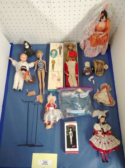 Doll Lot: Misc. doll lot including vintage Ken Doll in orig. box, Barbie figure, ethnic dolls etc.