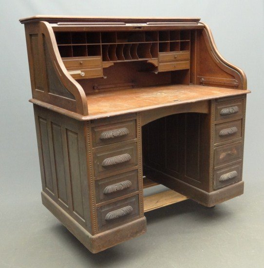 Oak Rolltop Desk: C. 1900's oak rolltop desk. 49" W 32" D 49 1/2" Ht.
