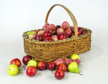 Early Basket with Fruit