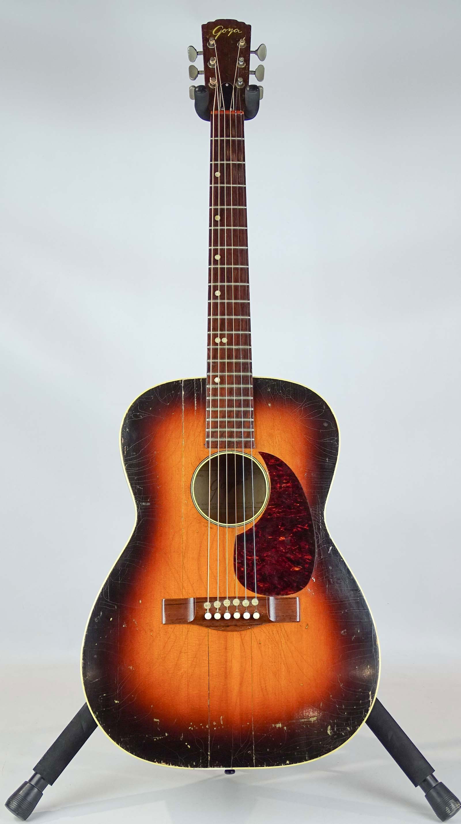 Goya Acoustic Guitar (1 of 12)
