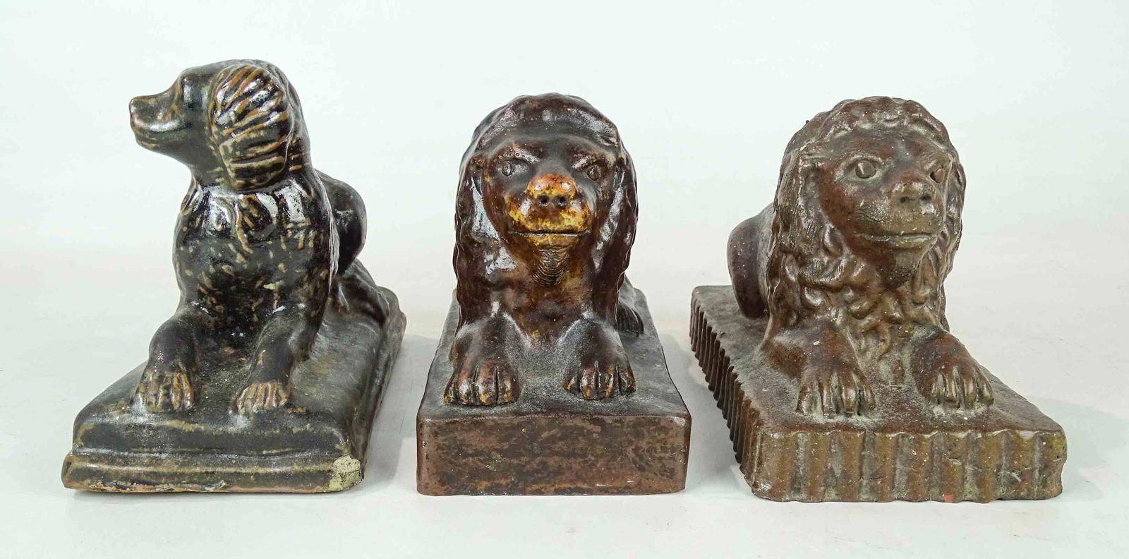 Sewer Tile Lions and Spaniel (1 of 11)