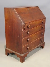 18th c. Chippendale Slant Lid Desk