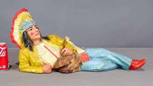 Counter Top Tobacco Display Figure