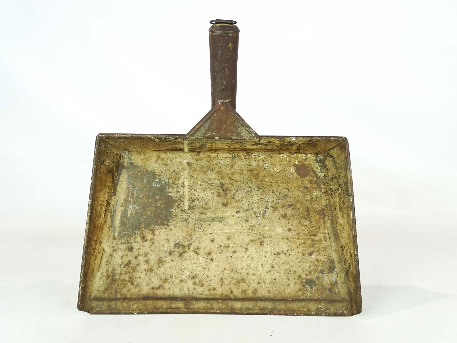 19th c. Shaker Type Dustpan (1 of 5)