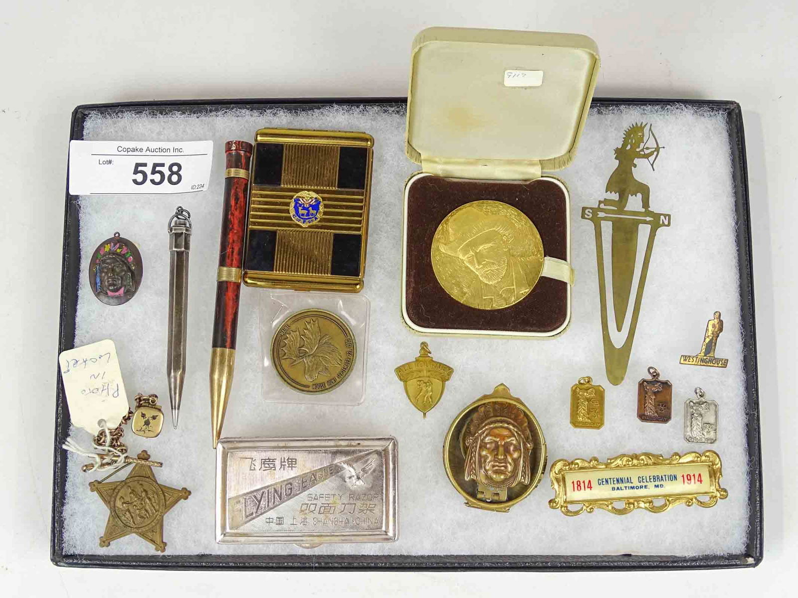 Showcase Lot (1 of 9)