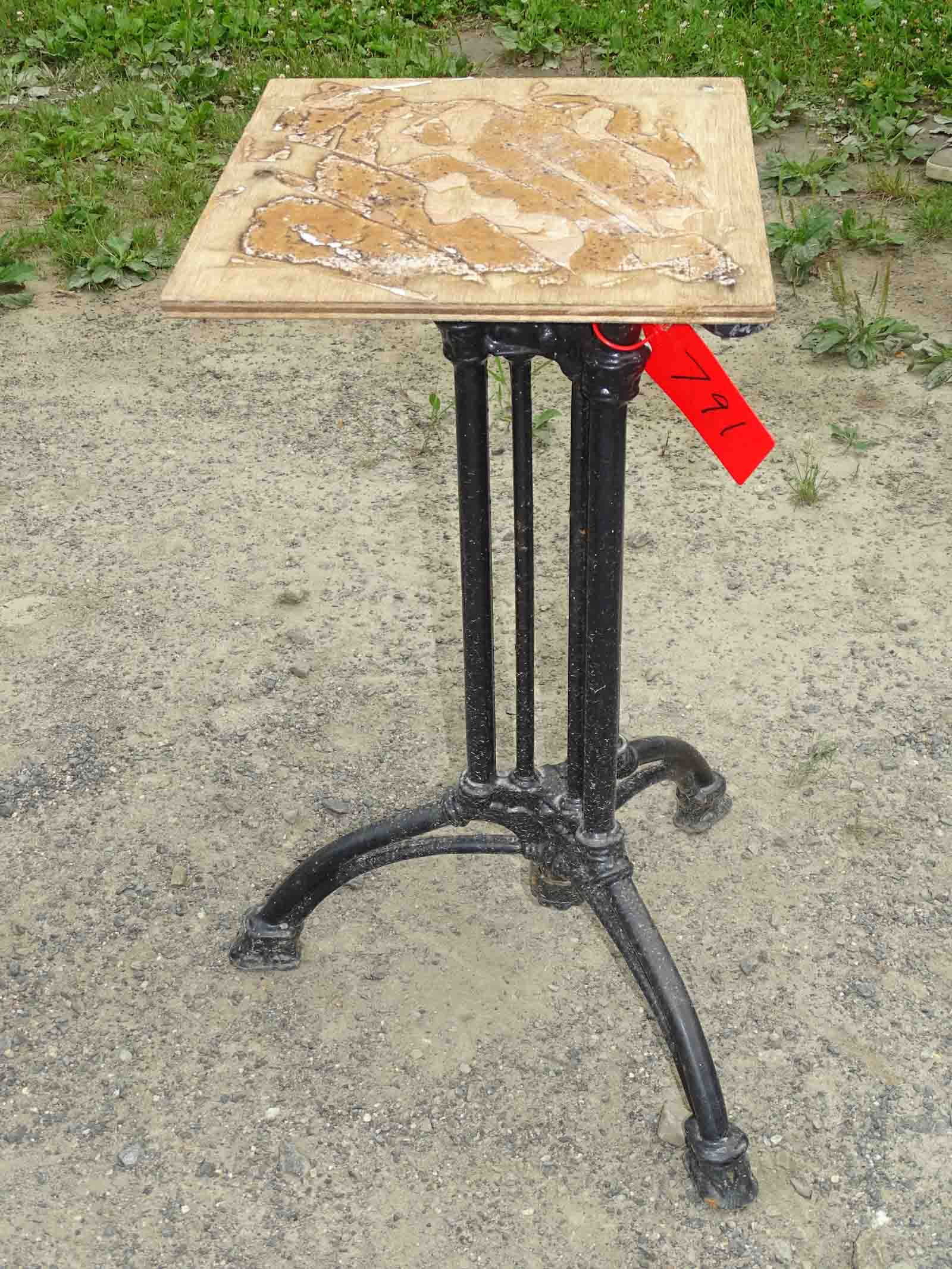 Cast Iron Table Base (1 of 4)