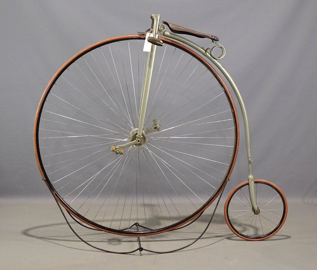 Columbia Light Roadster High Wheel Bicycle (1 of 10)