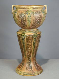 Roseville Jardiniere and Pedestal: Roseville Jardiniere and pedestal. Barbara Packer Collection. 29" Ht.. Good condition.