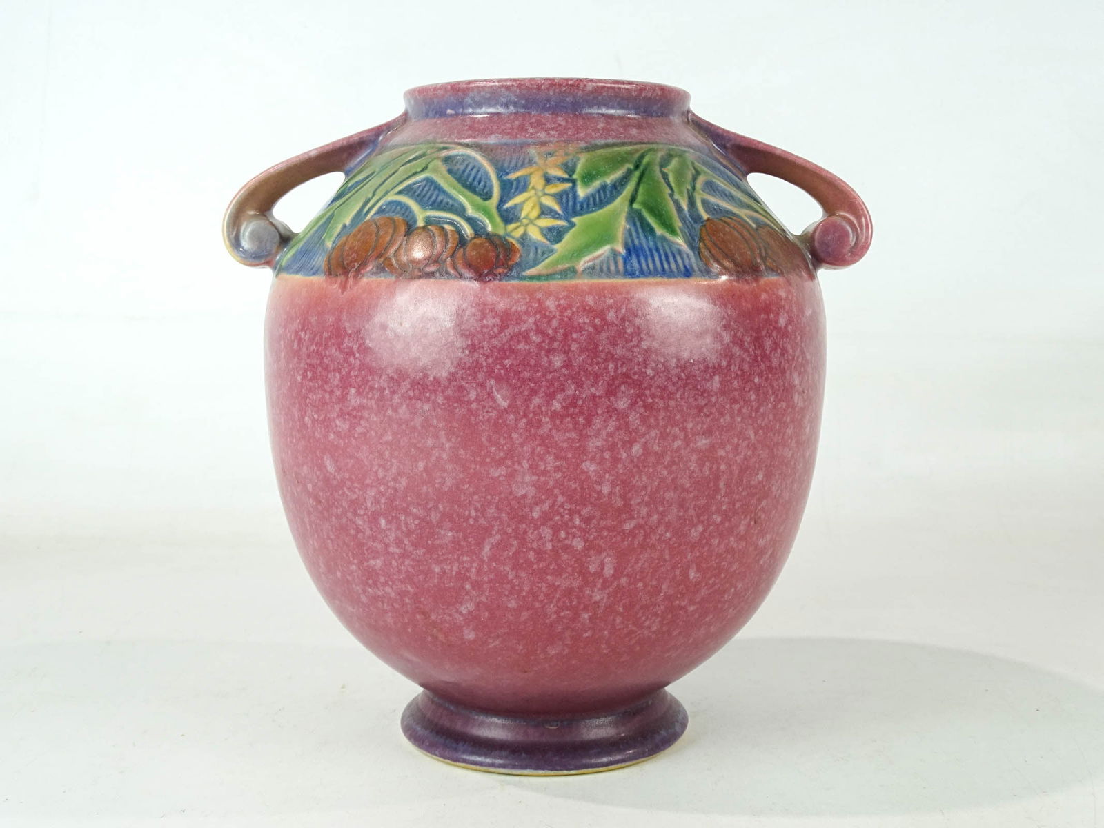 Roseville Vase (1 of 6)