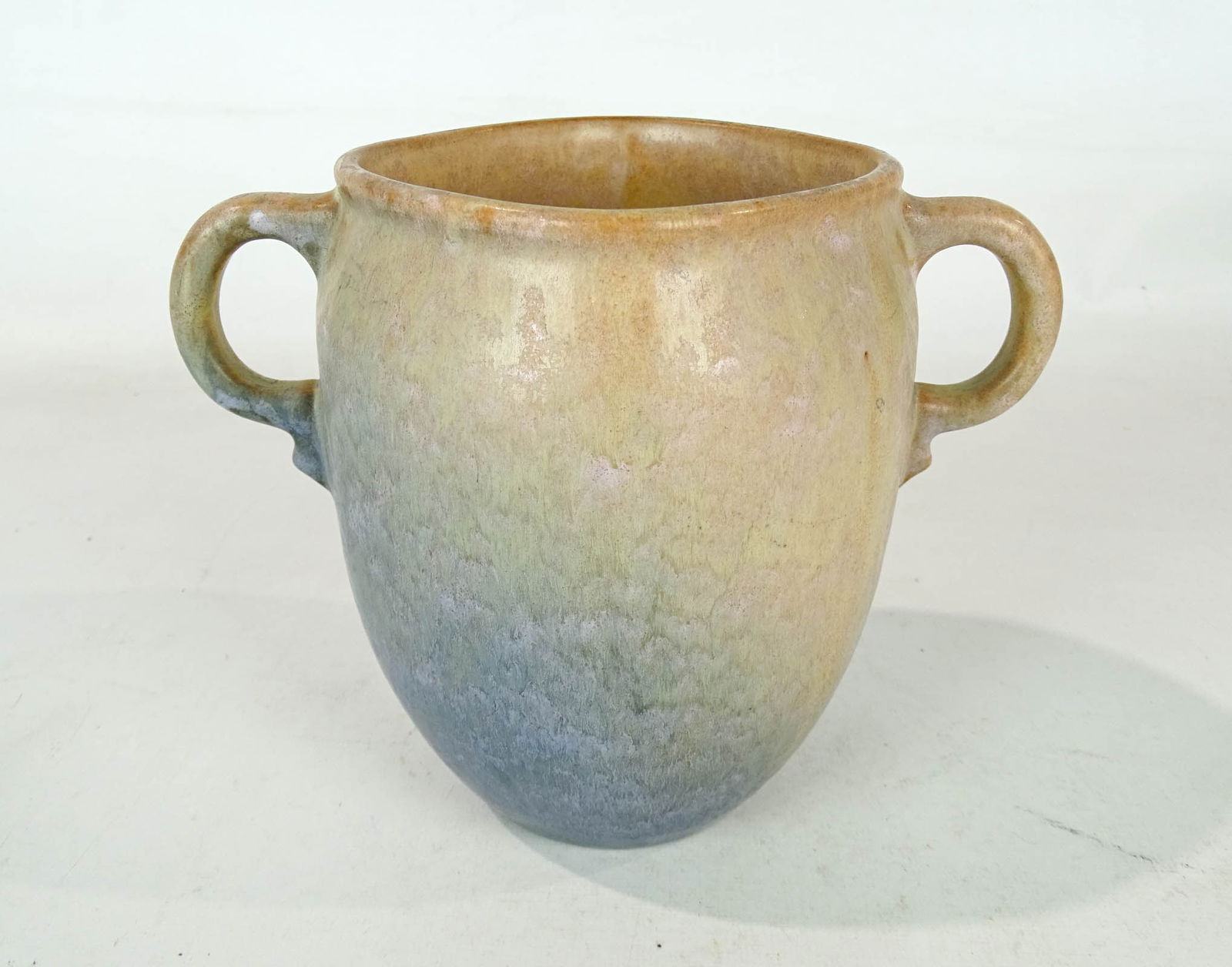 Roseville Vase (1 of 6)