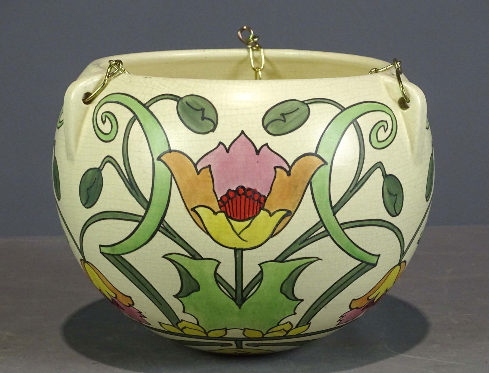 Roseville Planter (1 of 4)