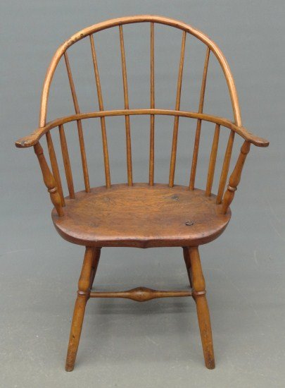 19th c. Windsor Chair: 19th c. sackback Windsor chair. 16" Seat Ht. 37" Overall Ht.