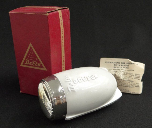 NOS Delta Part: NOS Delta rocket and horn (model A2170).