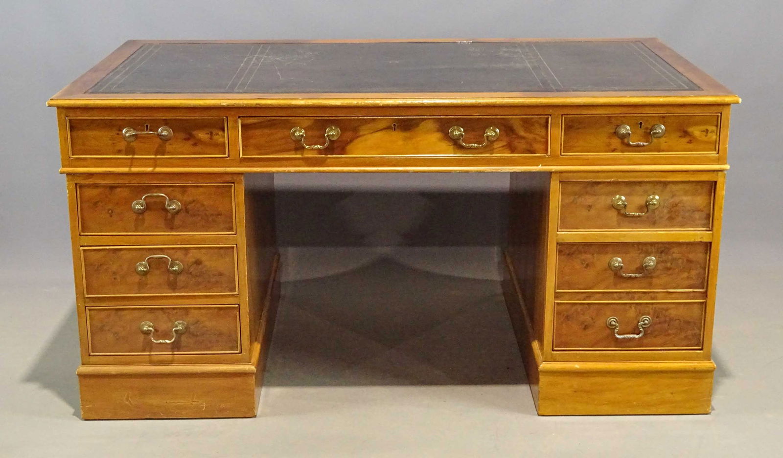 English Partners Desk (1 of 9)