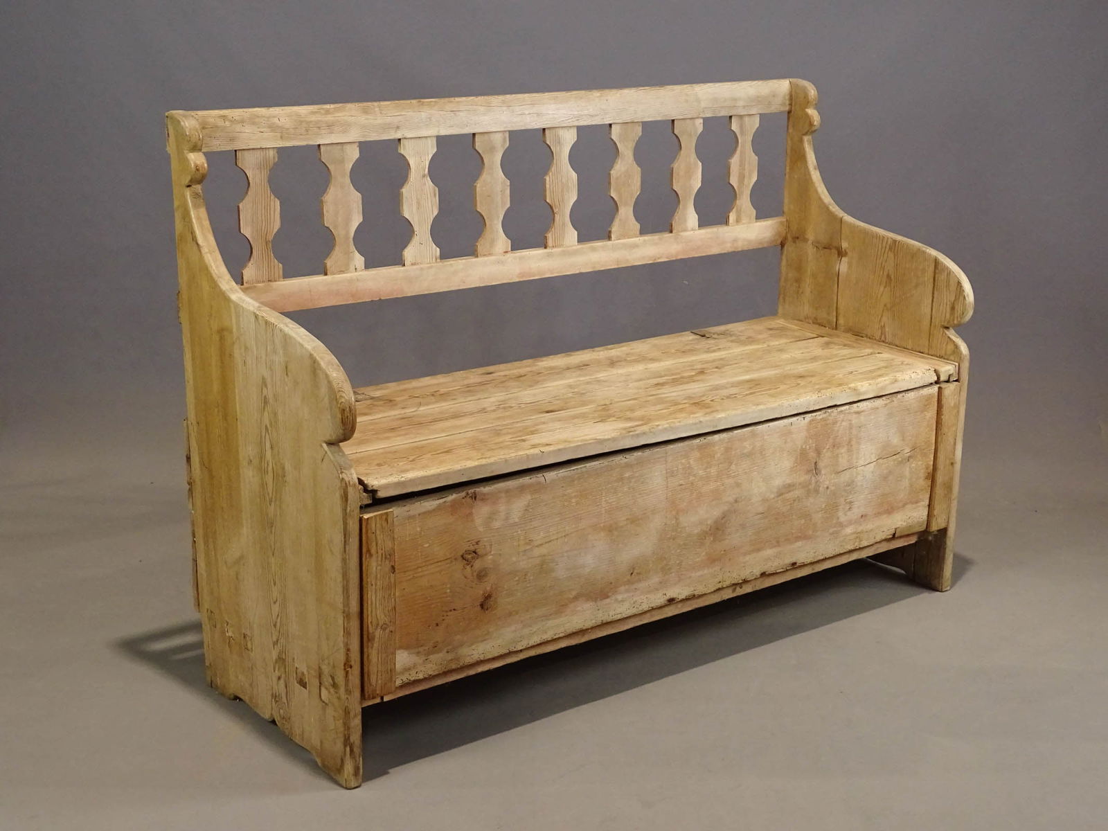 19th c. English Pine Settle (1 of 8)