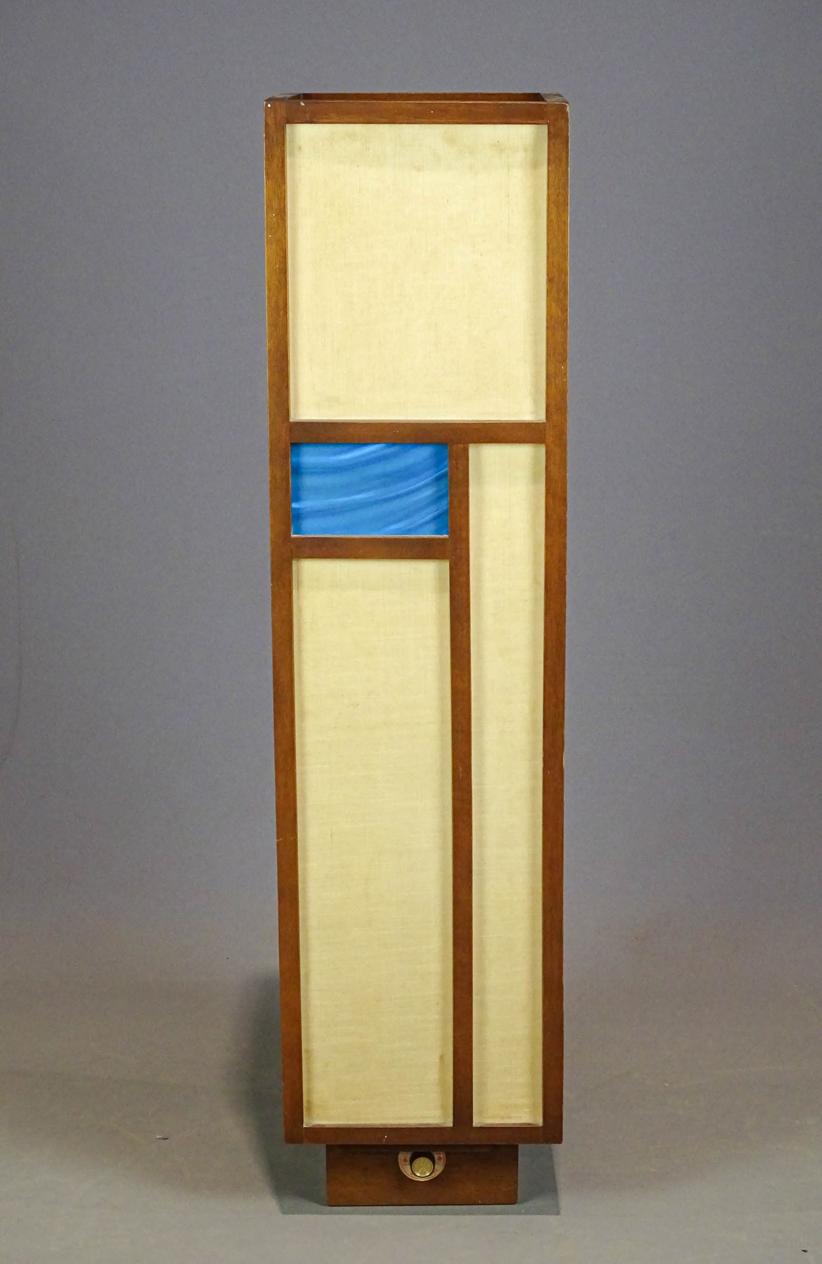 Modern Design Lamp (1 of 5)