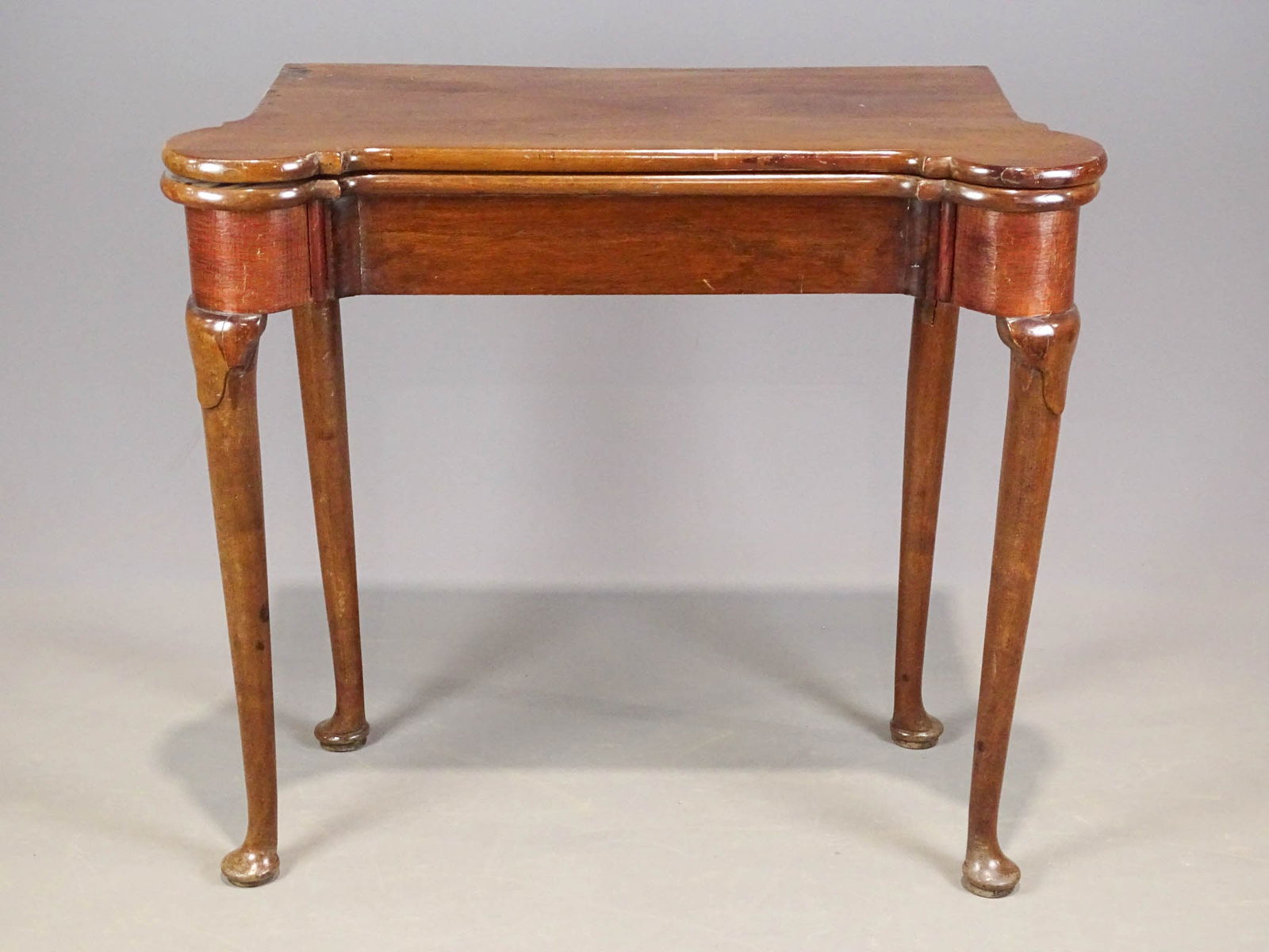 18th c. Continental Tea Table (1 of 8)