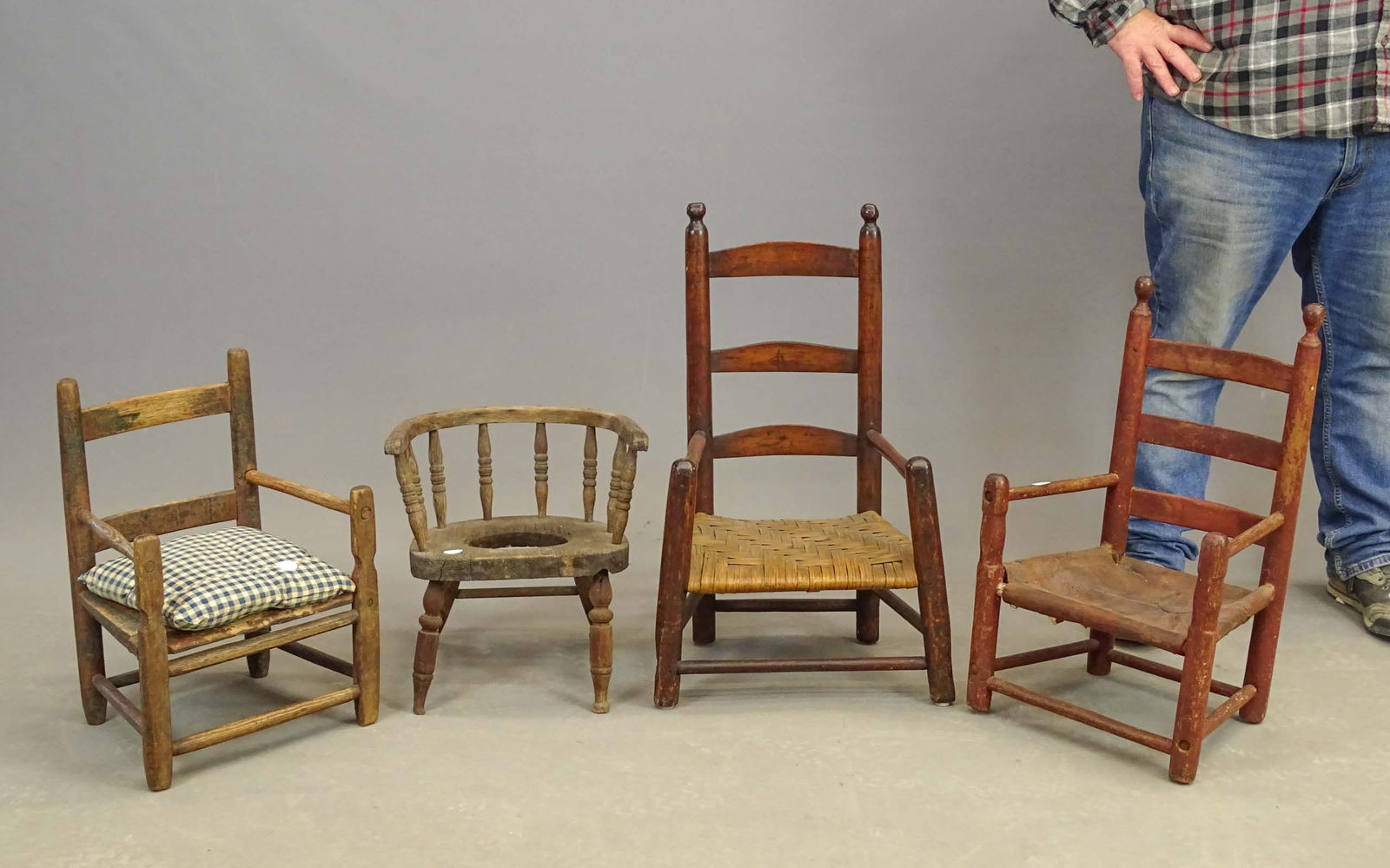 Lot (4) Early Child's Chairs (1 of 7)