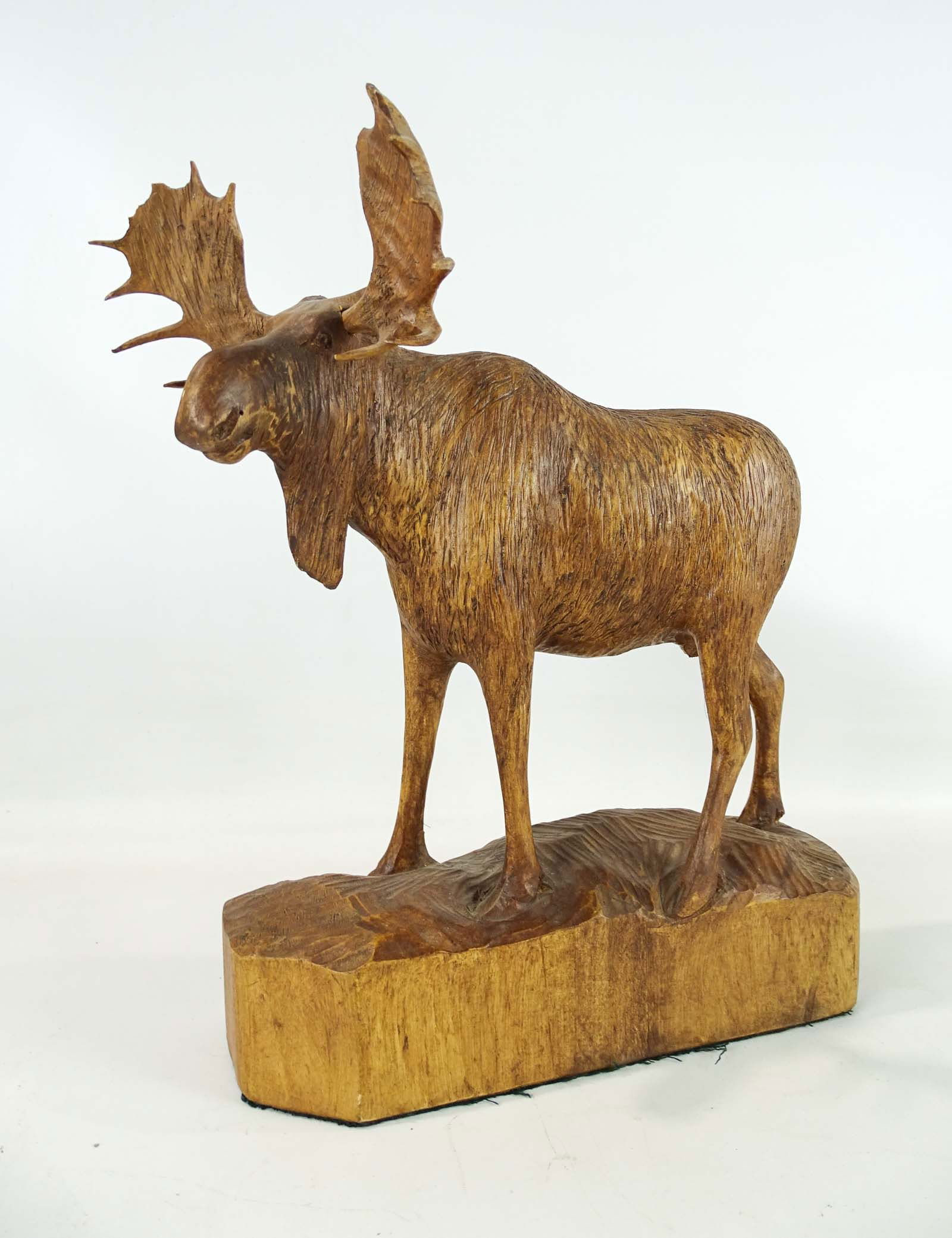 Wooden Carved Moose (1 of 9)