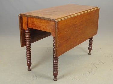 19th c. Dropleaf Table
