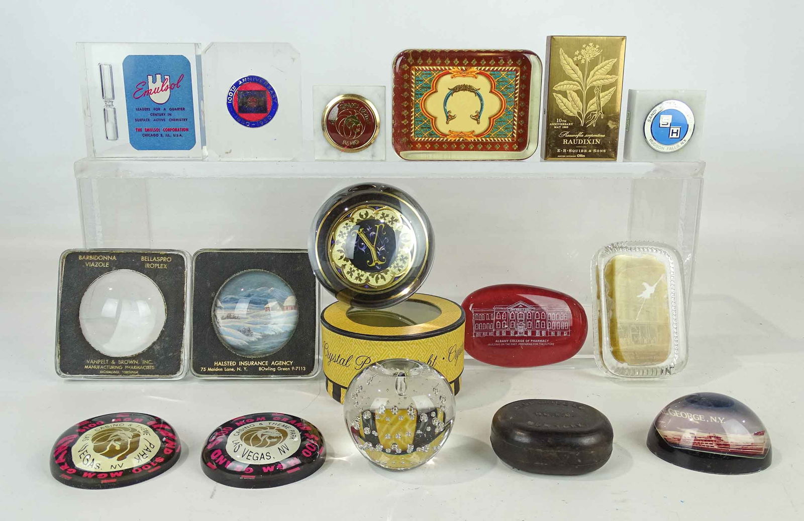 Paperweight Lot (1 of 10)