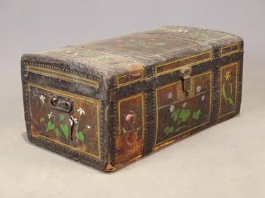 19th c. Trunk