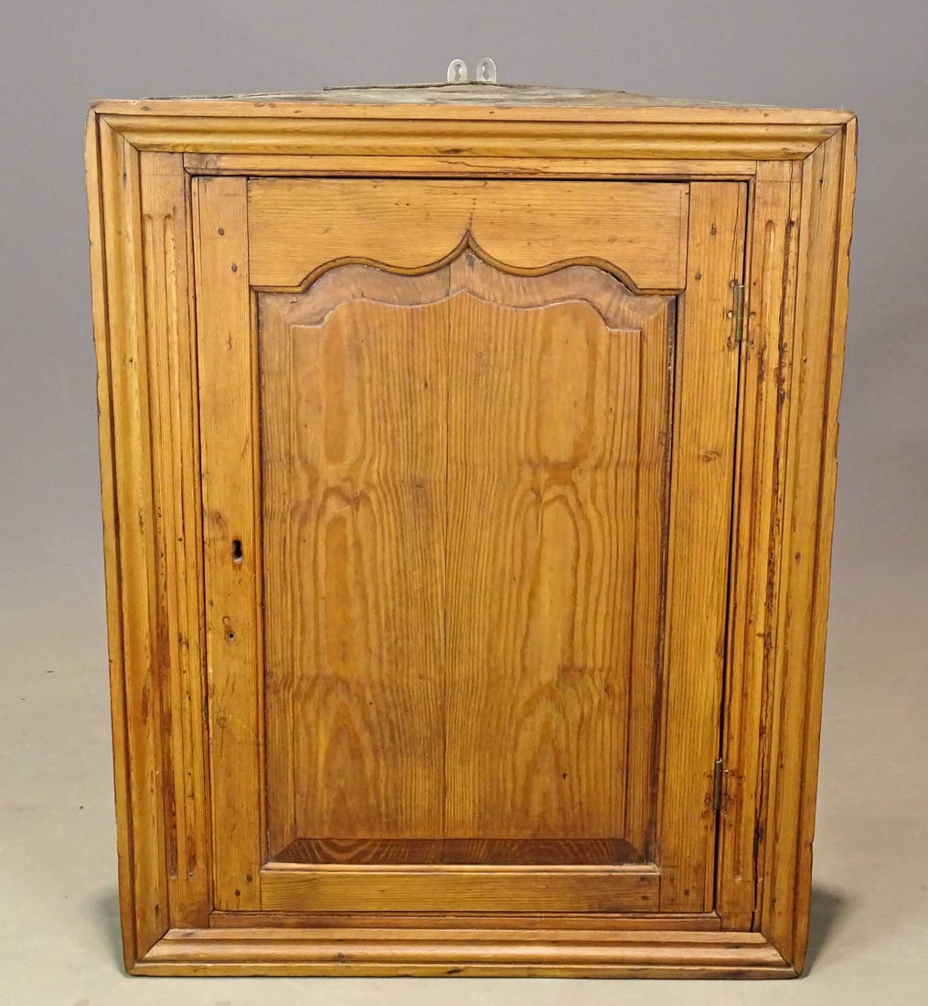 19th c. Hanging Corner Cabinet (1 of 6)