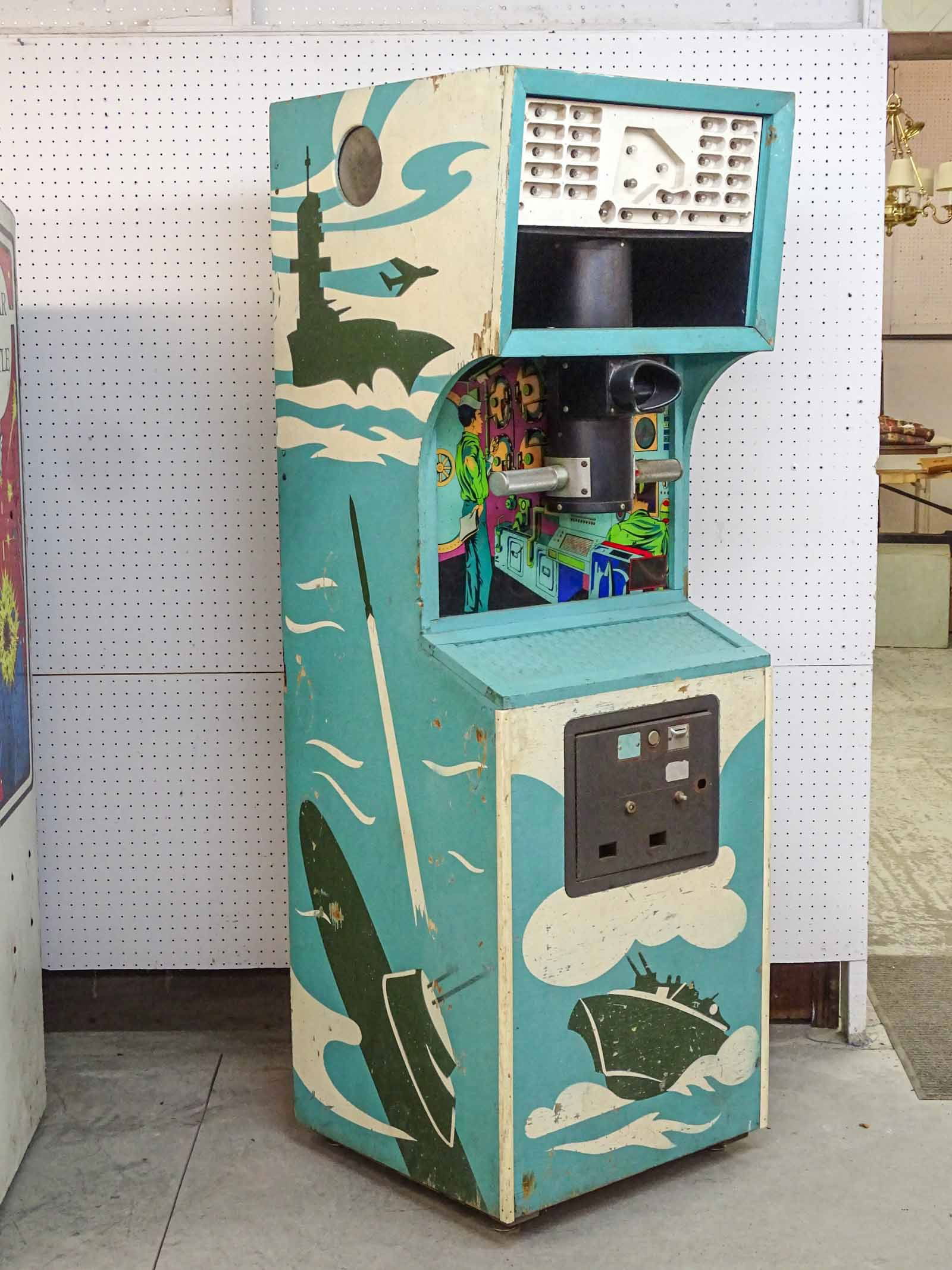 Vintage Arcade Game (1 of 13)