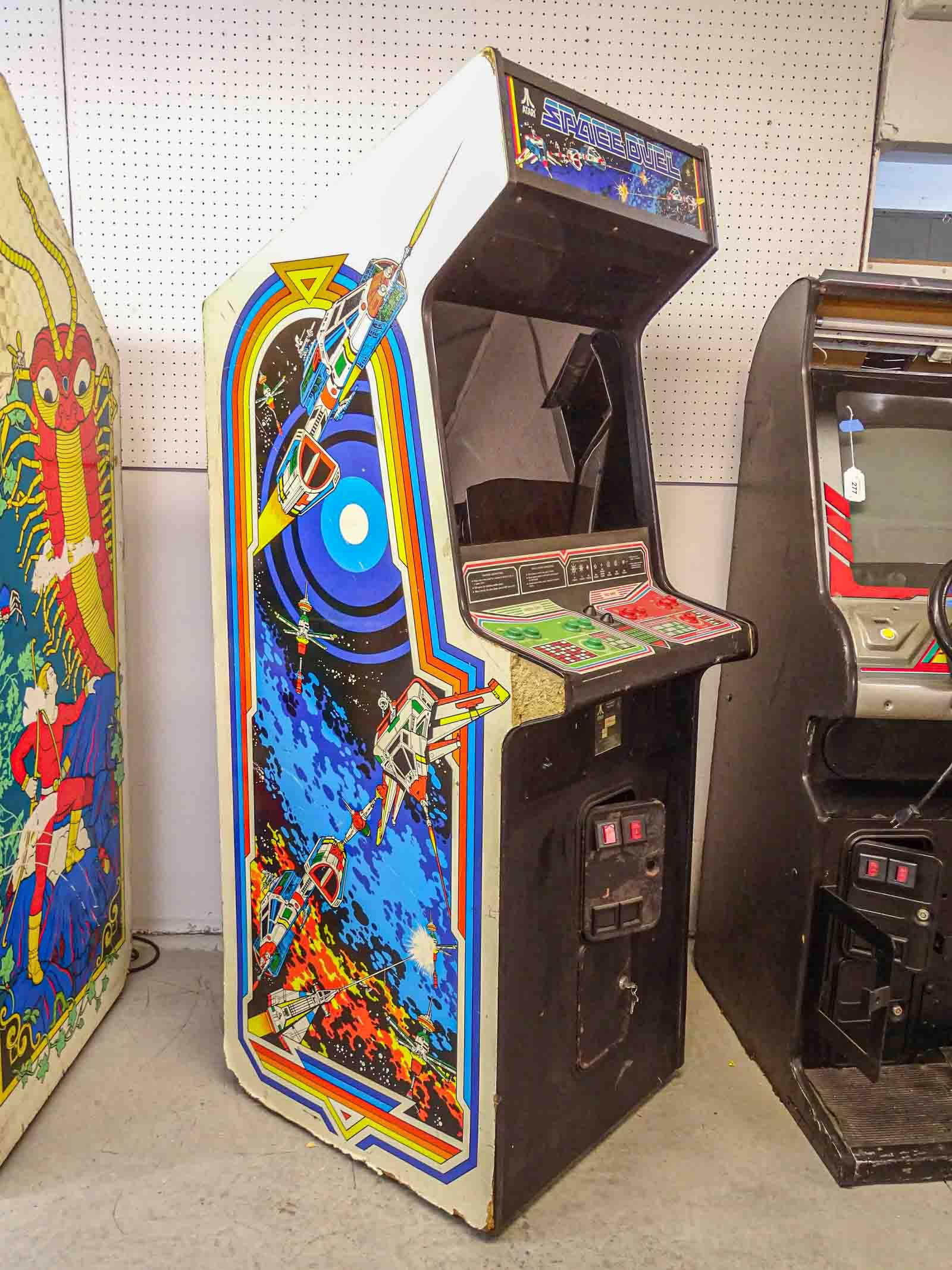 Vintage Arcade Game (1 of 15)