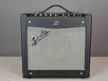Fender Guitar Amplifier