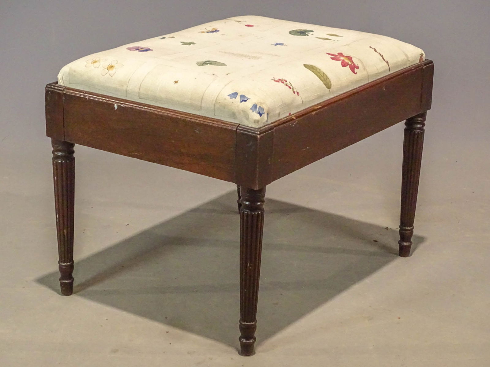 19th c. Sheraton Ottoman (1 of 4)