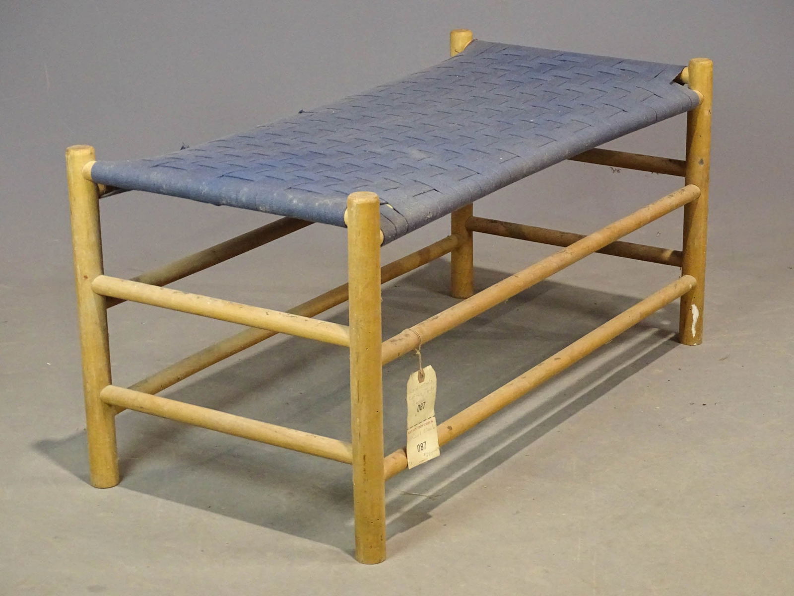 Shaker Style Stool (1 of 5)