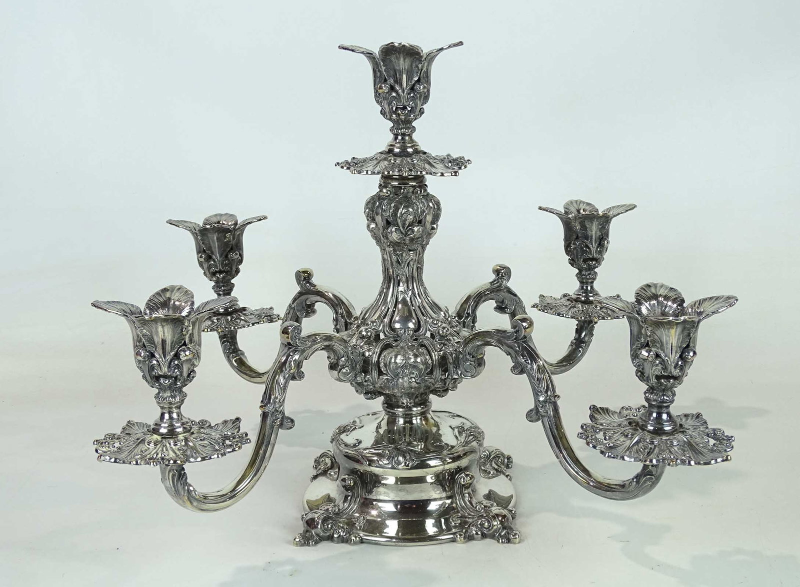 Reed & Barton Silverplate Candleabra: Reed & Barton #166 silverplate epergne candleabra. 19" D., 13 1/2" Ht..