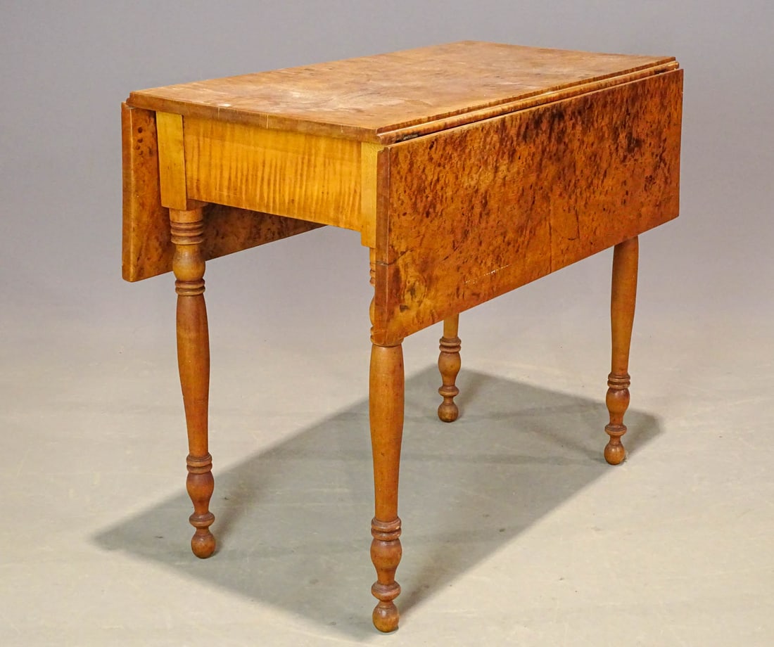 Dropleaf Table (1 of 7)