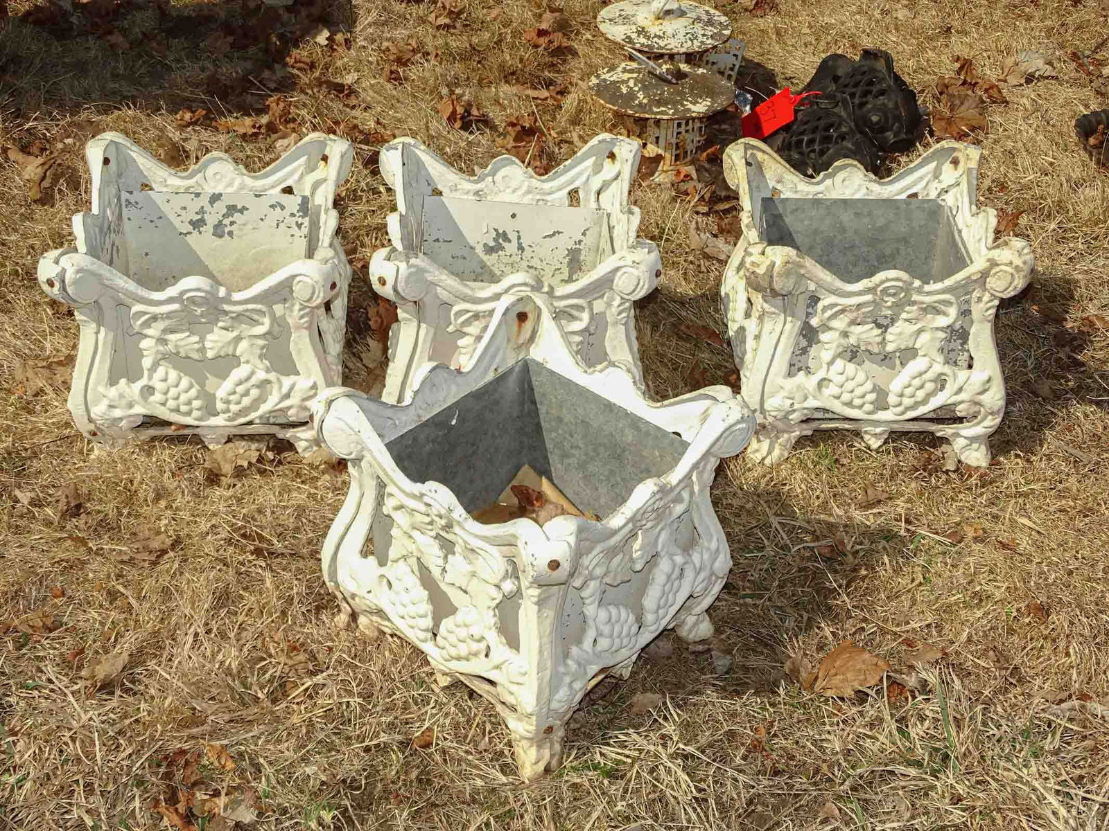 (4) Aluminum Planters (1 of 4)