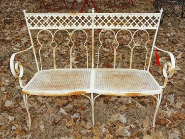 Woodard Settee