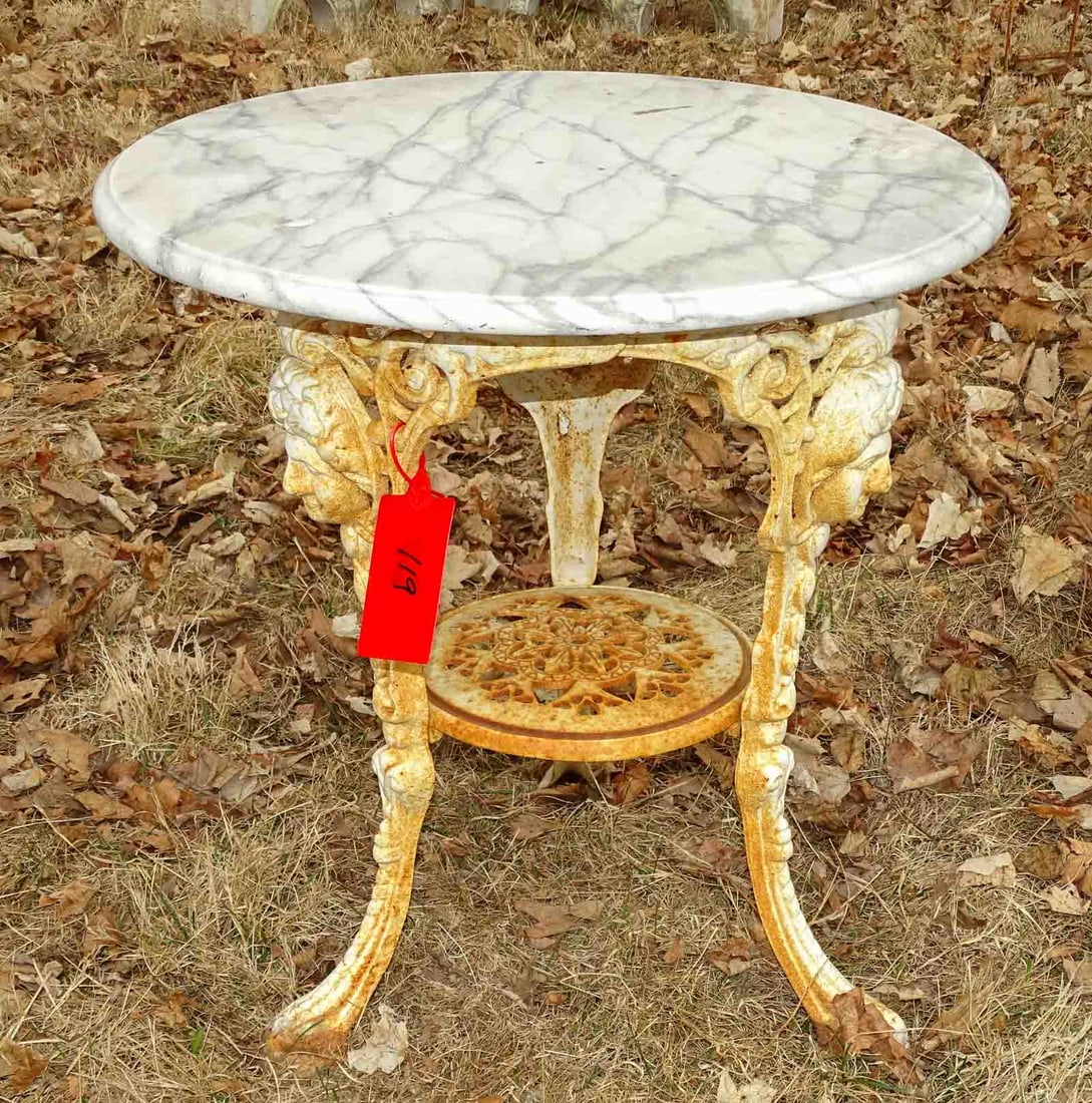 Patio Table (1 of 5)