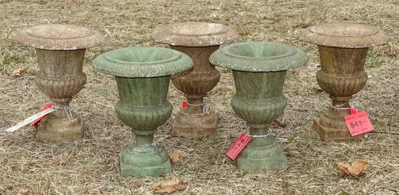 Urns