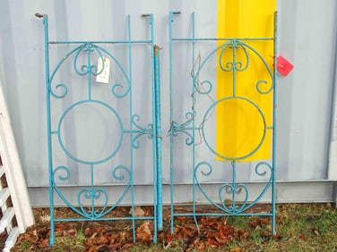 Gate