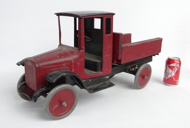 Buddy L Toy Truck: Early pressed steel Buddy L painted toy truck. 23" Length.