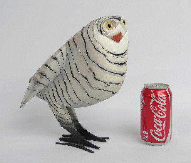 Wood Carving Signed Clifton Barr: Wood carving owl signed "Clifton Barr", provenance on foot. 10 1/2" Ht.