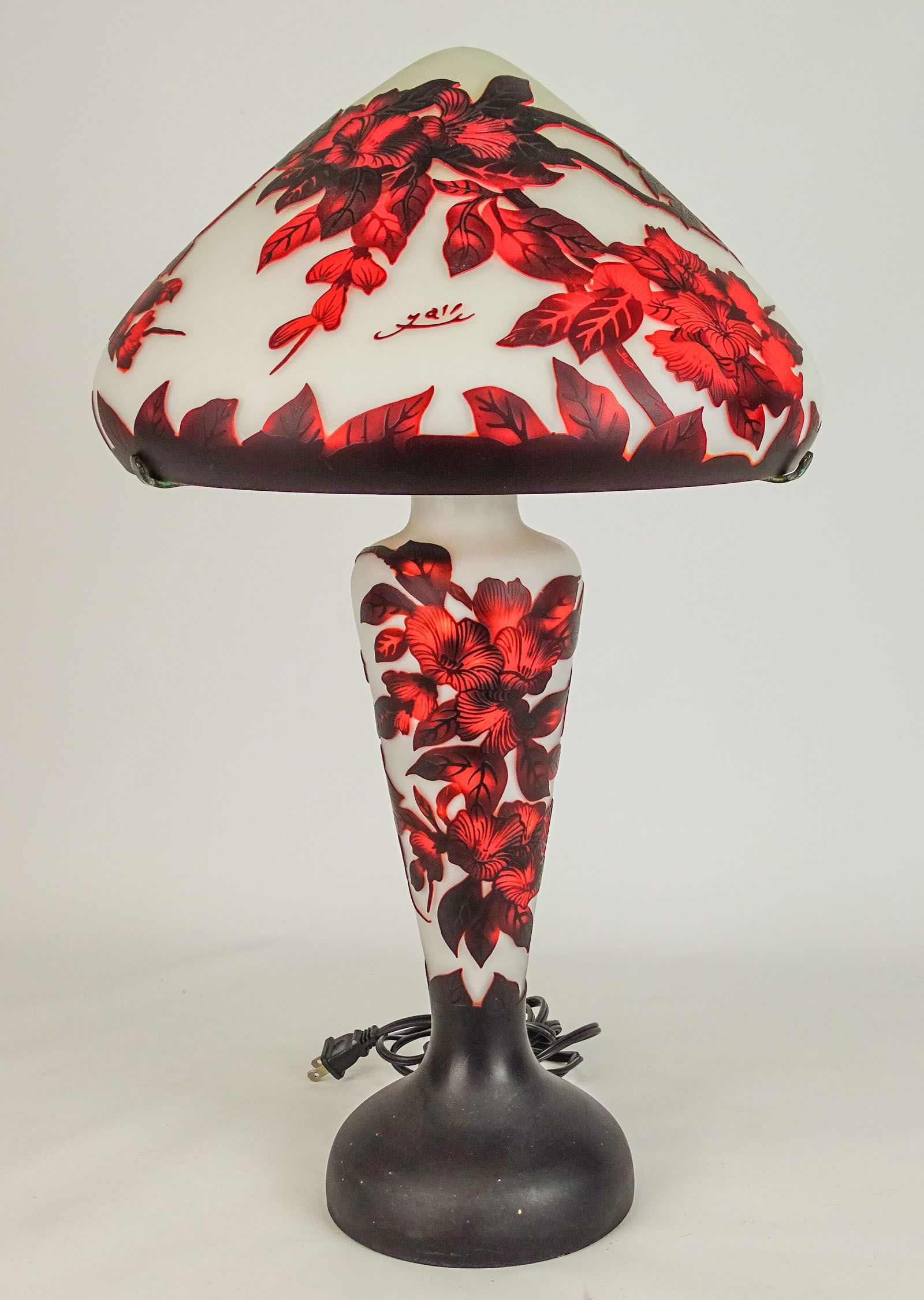 Galle Style Table Lamp (1 of 9)