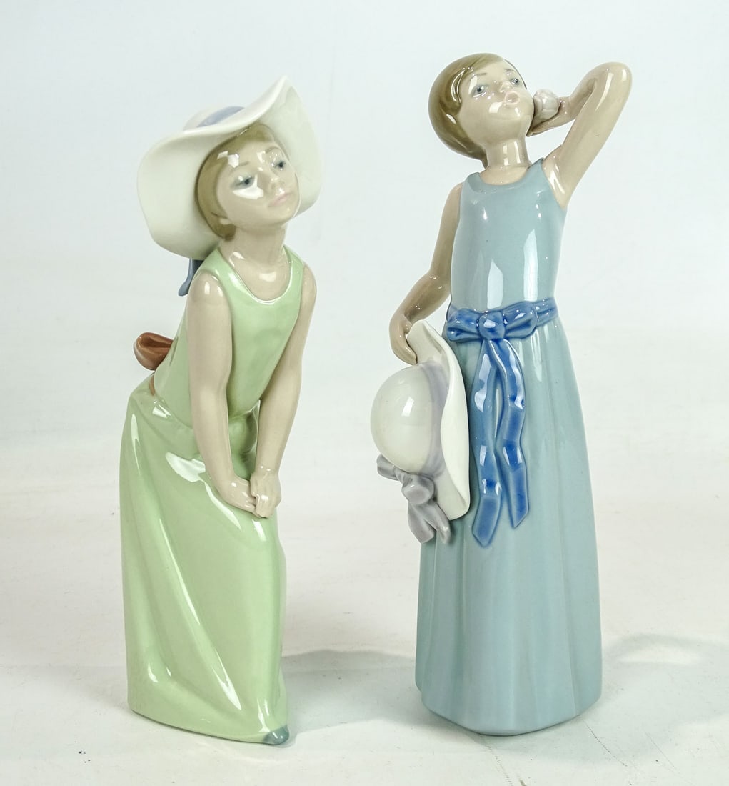 Lladro Pair of Figurines (1 of 12)