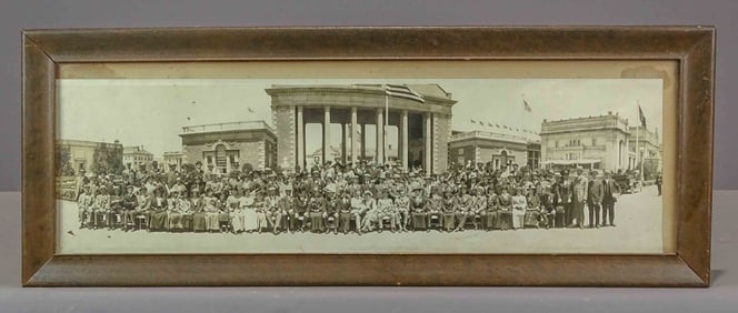 Yardlong Photograph