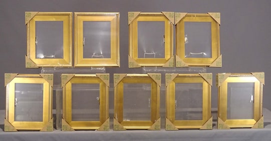 Frame Lot